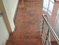 Гранит Multicolor Red