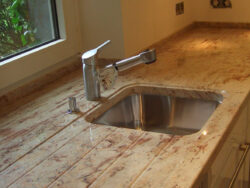 Гранит Ivory Brown