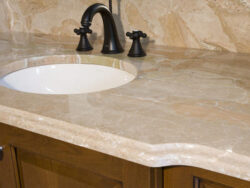 Мрамор Breccia Damascata