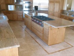 Гранит Colombo Gold