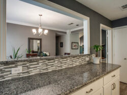 Гранит Caledonia