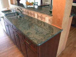 Гранит Tropical Green