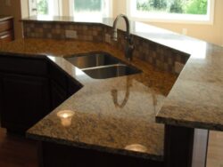 Гранит Giallo California