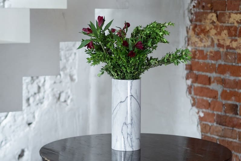 Ваза из мрамора (ВМ004)